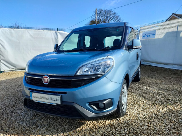 Image for 2017 Fiat Doblo Wheelchair Accessible