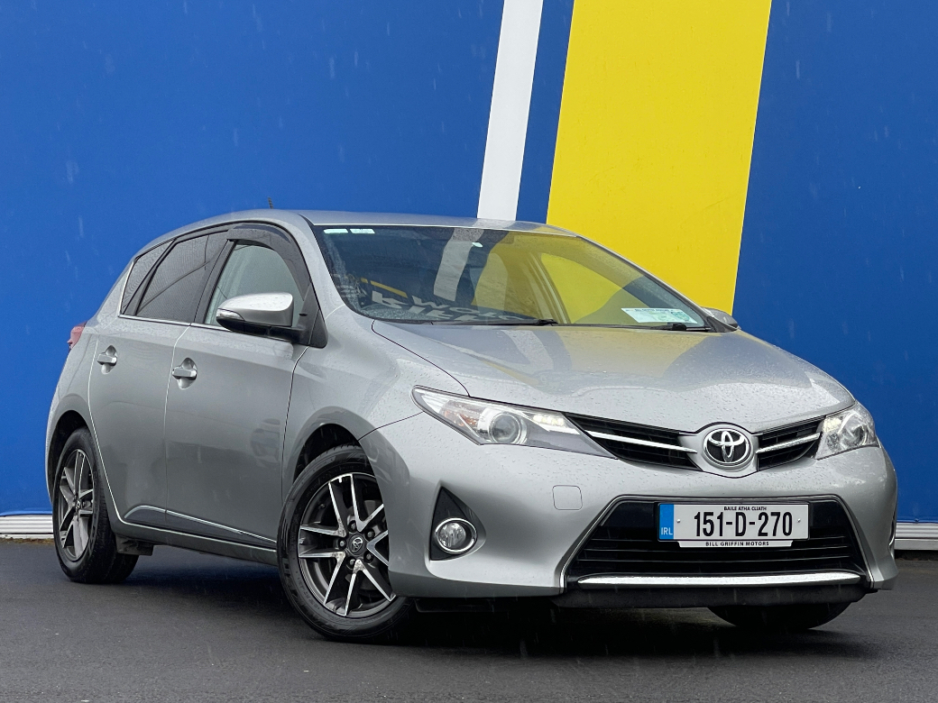 Image for 2015 Toyota Auris 1.4 D-4D SOL MODEL // FULL SERVICE HISTORY // FULL LEATHER // HEATED SEATS // REVERSE CAMERA // ALLOY WHEELS