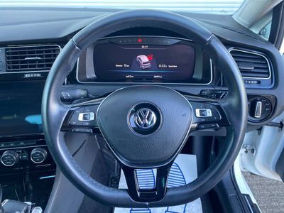 2019 Volkswagen Golf
