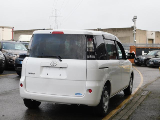 Image for 2012 Toyota Sienta 1.5 PETROL AUTOMATIC . FINANCE AVAILABLE . BAD CREDIT NO PROBLEM . WARRANTY INCLUDED
