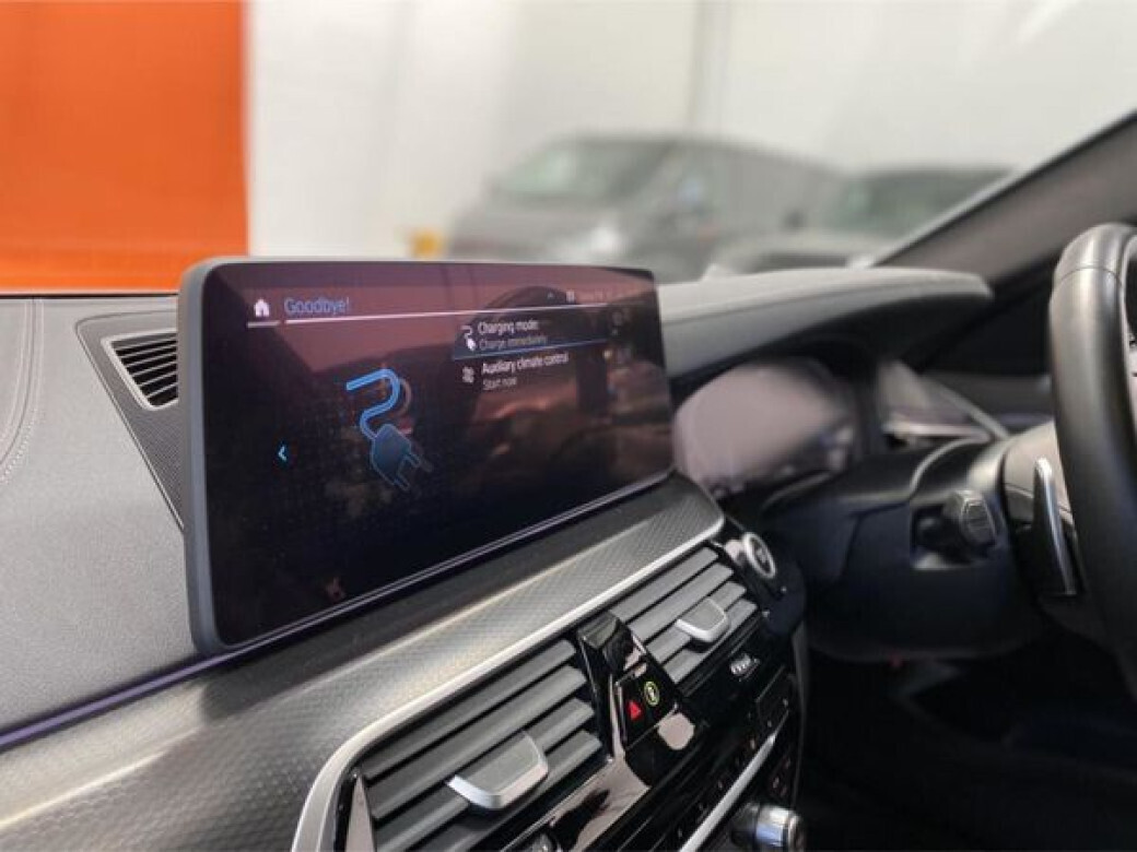 2021 BMW 5 Series