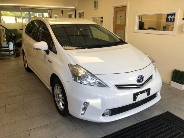 Image for 2013 Toyota Prius 7 SEATER Alpha 7S 5DR Auto PRESENTED IN MINT CONDITION 