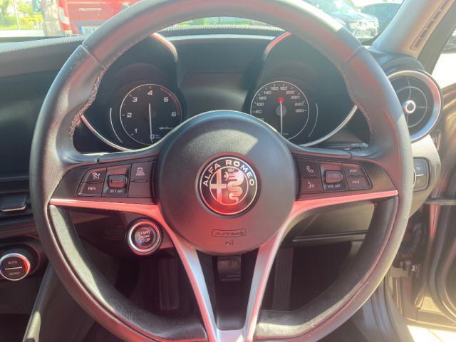 Image for 2017 Alfa Romeo Giulietta Giulia 2.2jtd 180HP Super LUX 4DR AUT