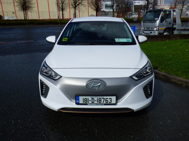 Image for 2018 Hyundai Ioniq EV 5DR AUTOMATIC // FULL HYUNDAI SERVICE HISTORY // €180 ROAD TAX // ONE OWNER // REVERSE CAMERA, CRUISE AND SAT NAV // 