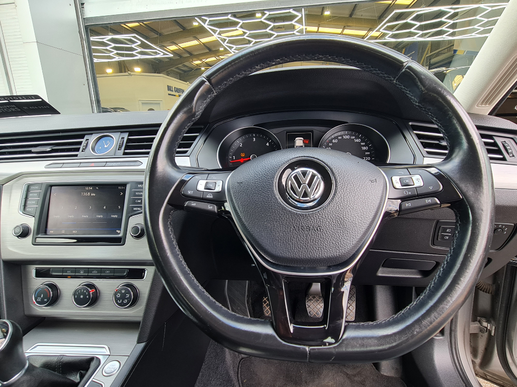 2017 Volkswagen Passat