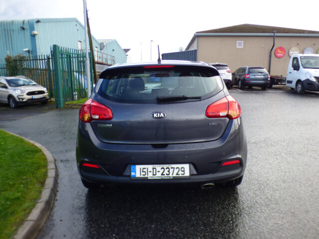 Image for 2015 Kia Ceed 1.4 CRDI EX 5DR // DOCUMENTED SERVICE HISTORY // STUNNING CONDITION // €200 ROAD TAX // CRUISE, BLUETOOTH AND ALLOY WHEELS // 03/25 NCT // 