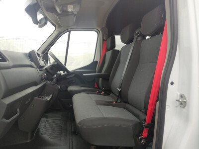 2023 Renault Master