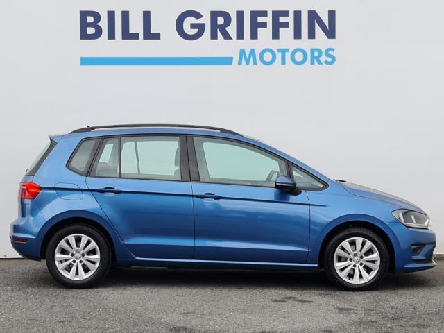 Image for 2017 Volkswagen Golf SV 1.6 TDI SE MODEL // VOLKSWAGEN SERVICE HISTORY // BLUETOOTH // CRUISE CONTROL // AIR CONDITIONING // FINANCE THIS CAR FOR ONLY €58 PER WEEK