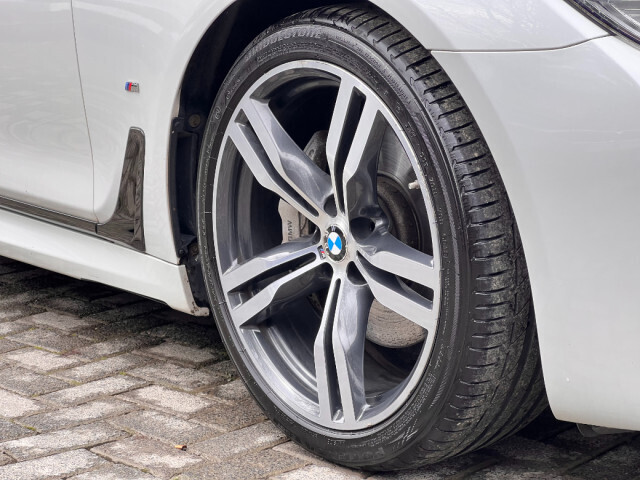Image for 2017 BMW 7 Series 740 E G 11 M-SPORT AUTO PHEV I-PERFORMANCE. SUNROOF. MASSIVE SPEC. FINANCE ARRANGED. WWW. SARSFIELDMOTORS. IE