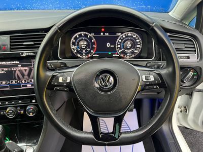 2019 Volkswagen Golf