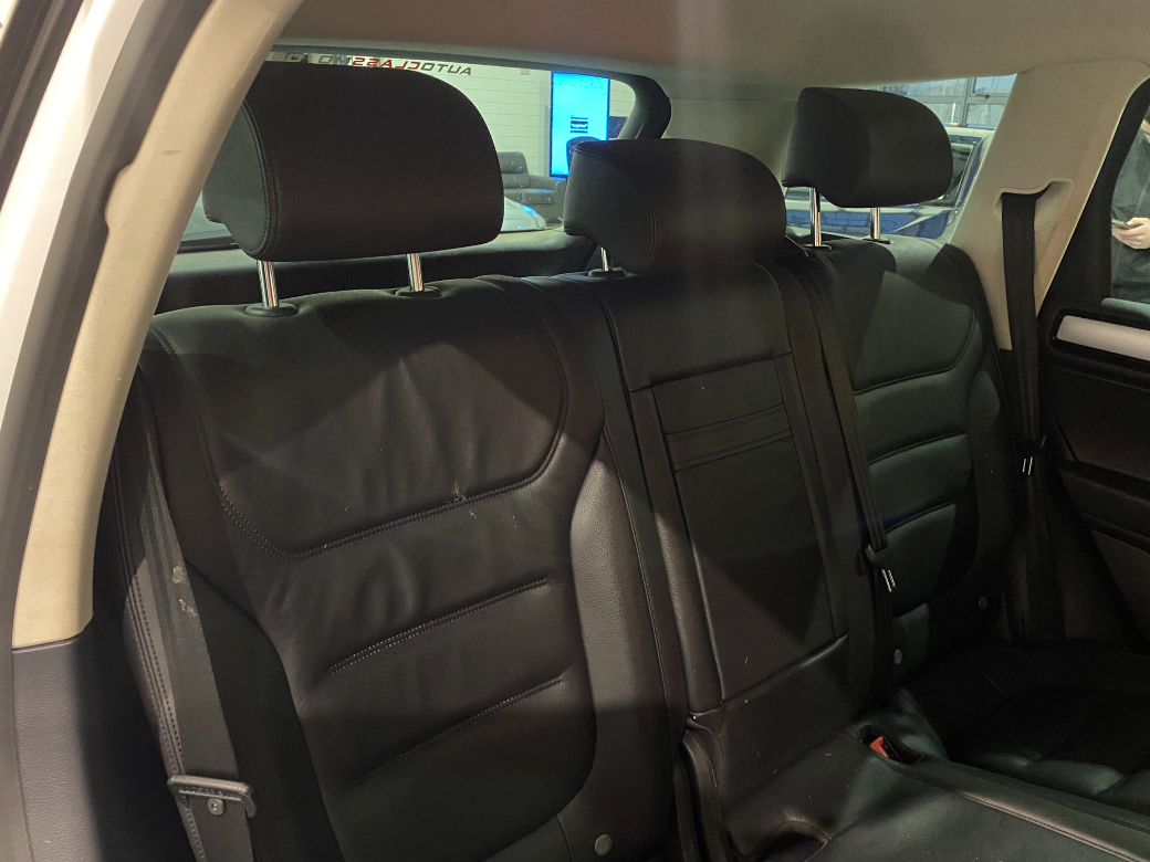 2017 Volkswagen Touareg