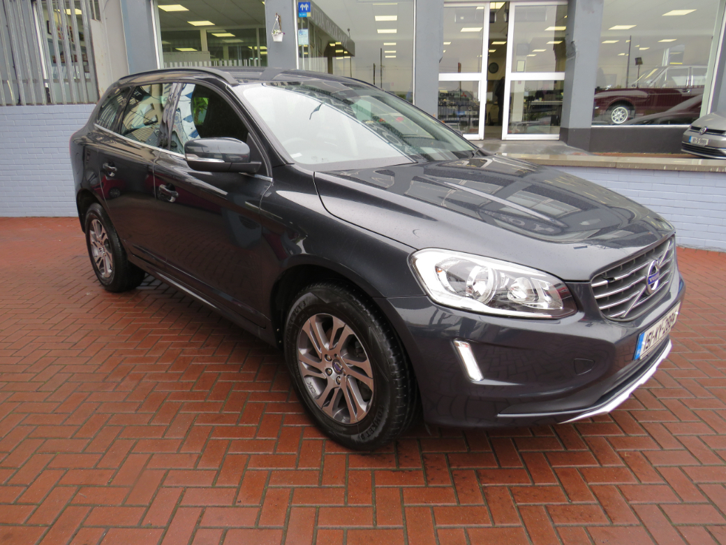 Image for 2015 Volvo XC60 2.0 D4 SE NAV 181BHP 5DR AUTOMATIC // IMMACULATE CONDITION INSIDE AND OUT // ALLOYS // BLUETOOTH WITH MEDIA PLAYER // AIR-CON // CRUISE CONTROL // MFSW // NAAS ROAD AUTOS EST 1991 // CALL 01 4564074