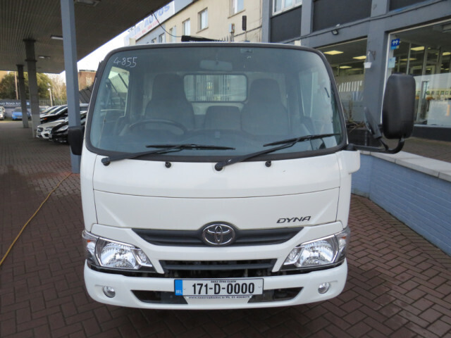 Image for 2017 Toyota Dyna 1.5 TONNE TWIN WHEEL DROPSIDE PICK UP // 1 OWNER // IMMACULATE CONDITION // UNDERNEATH IN AS NEW CONDITION NO RUST // FACELIFT MODEL IN AUTOMATIC //SIMI APPROVED DEALER 2023 // CALL 01 4564074 //