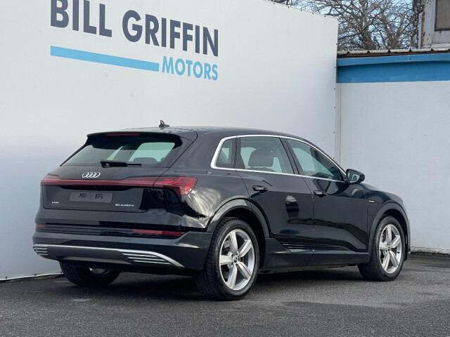 Image for 2021 Audi e-tron TECHNIK 50 QUATTRO AUTOMATIC // 71KWH MODEL // FULL LEATHER // HEATED SEATS // SAT NAV // FINANCE THIS CAR FROM ONLY €132 PER WEEK
