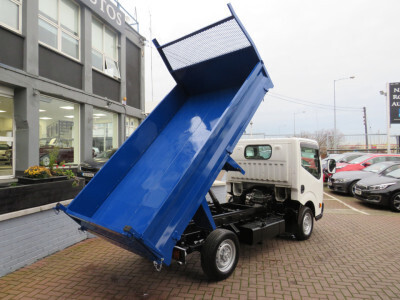2016 Nissan Cabstar
