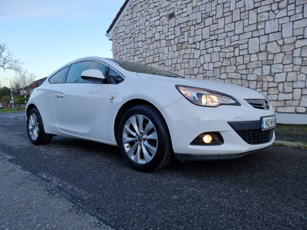 Image for 2014 Opel Astra GTC SRI 1.7cdti 130PS 3DR