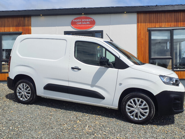 vehicle for sale from Paddy Doherty Car Sales