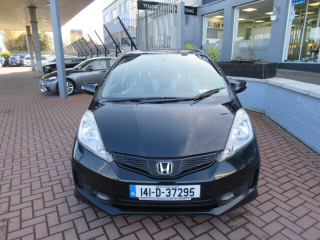 Image for 2014 Honda Jazz 1.4 I VTEC SI 5DR // IMMACULATE CONDITION INSIDE AND OUT // ALLOYS // AIR-CON // CRUISE CONTROL // MFSW // NAAS ROAD AUTOS EST 1991 // CALL 01 4564074 // SIMI DEALER 20223
