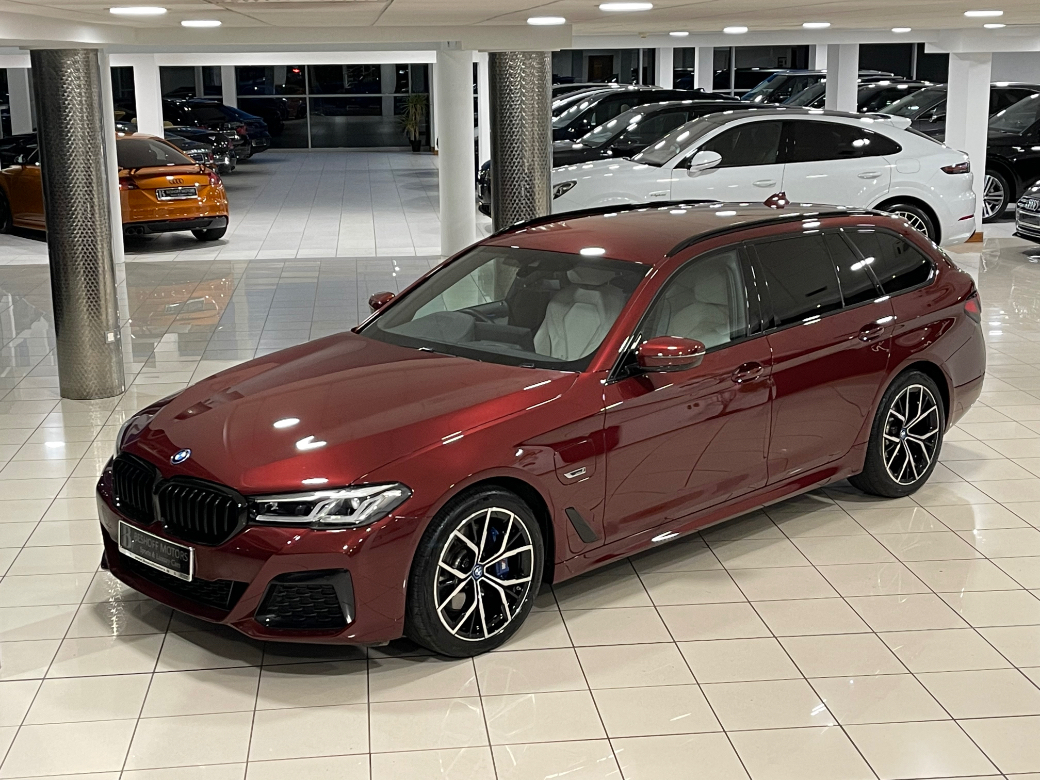 2022 BMW 5 Series