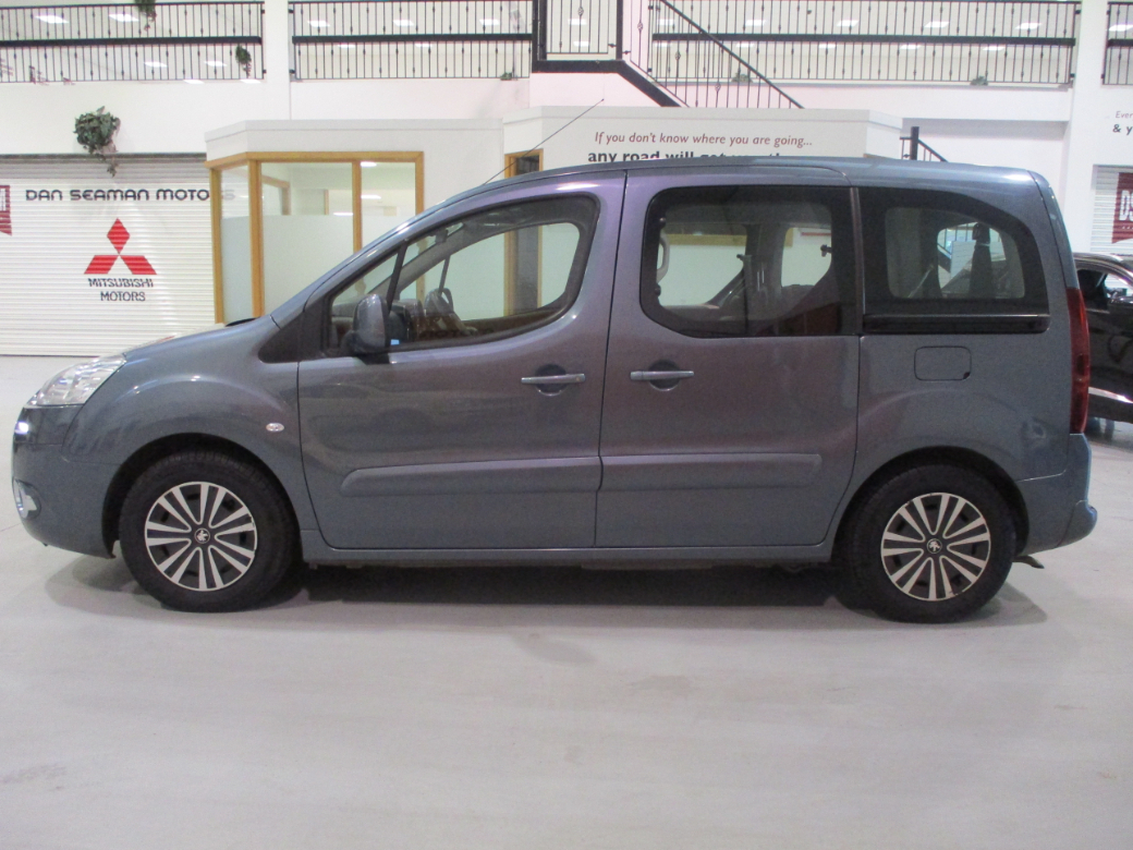 Image for 2014 Peugeot Partner 1.6 HDI Impulse EGC-WHEELCHAIR ACCESSIBLE-REAR RAMP-4 SEATER-AIRCON-SENSORS