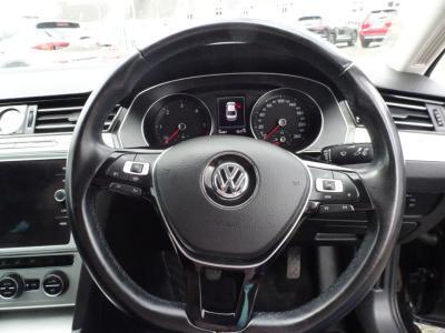 2019 Volkswagen Passat