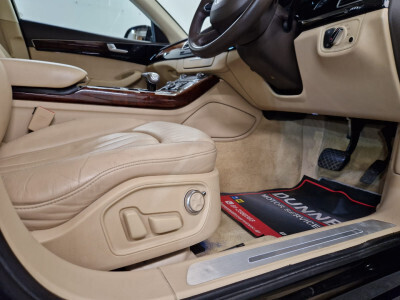 2011 Audi A8