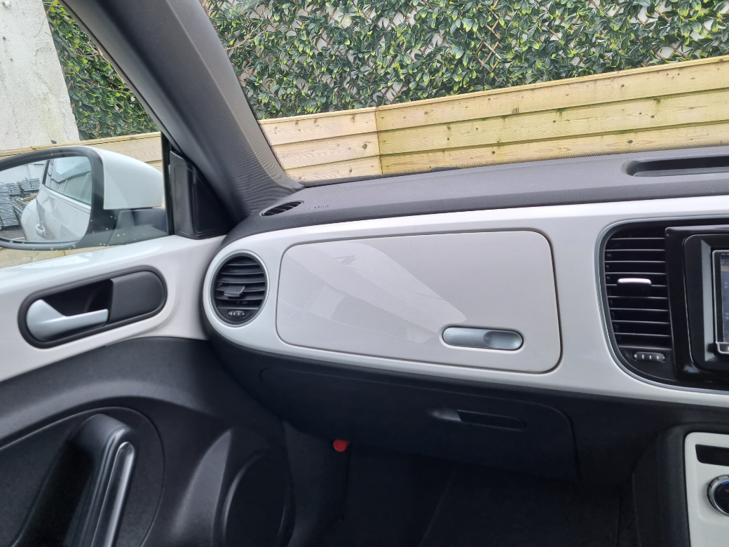 2013 Volkswagen Beetle