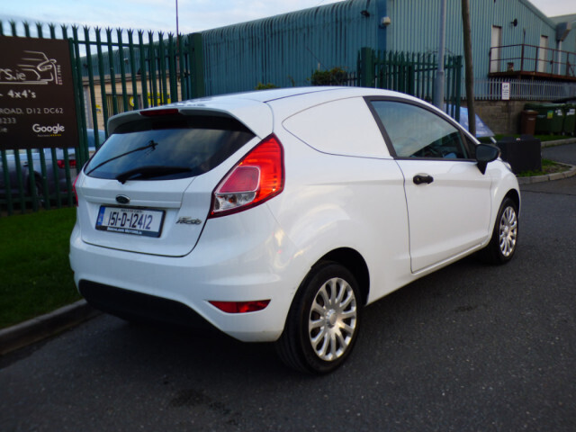 Image for 2015 Ford Fiesta 1.5 TDCI 75PS VAN // PRICE EXCLUDES VAT // EXCELLENT CONDITION // LOW MILEAGE // 05/23 CVRT // 