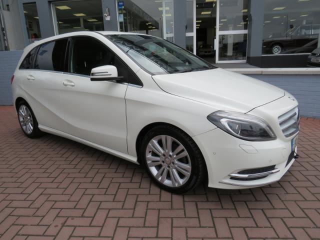 Image for 2014 Mercedes-Benz B Class SE 1.6 PETROL AUTOMATIC // 1 OWNER FROM NEW // FULL SERVICE HISTORY // ALLOYS // FULL LEATHER INTERIOR // PADDLE SHIFT // AIR-CON // BLUETOOTH // MFSW // NAAS ROAD AUTOS EST 1991 // CALL 01 4564074 