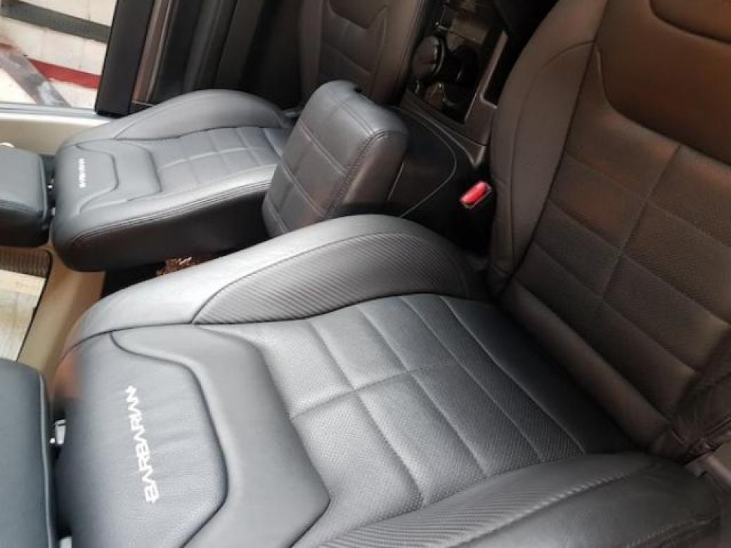 2016 Mitsubishi Pajero