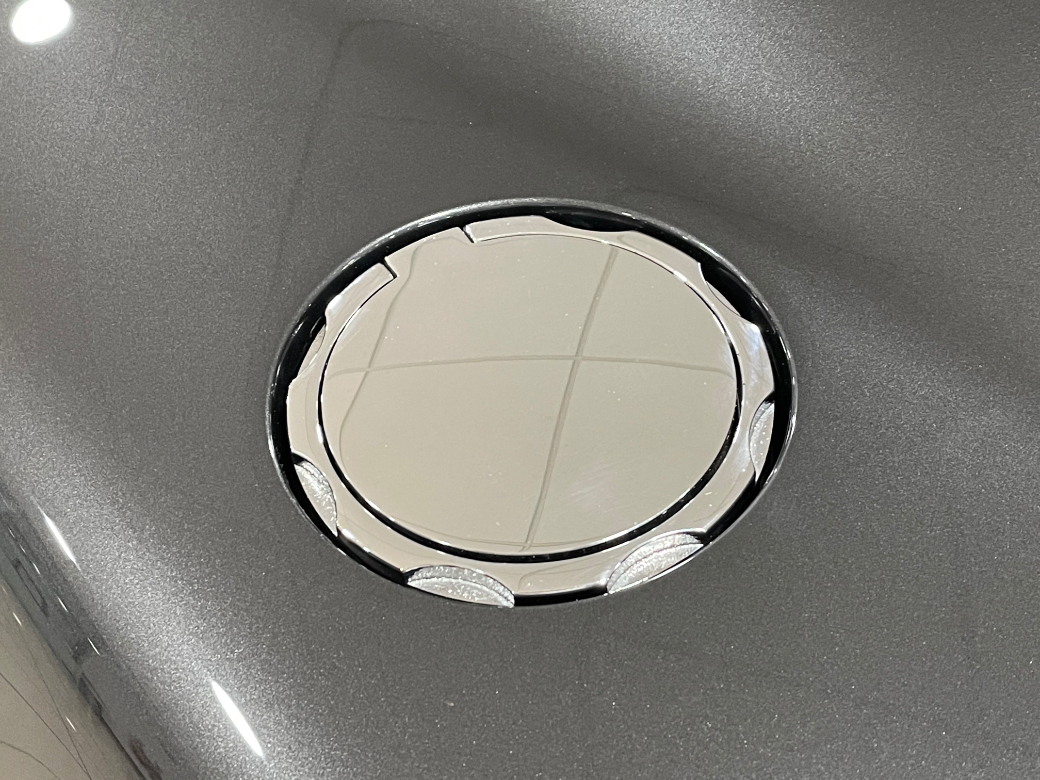 2003 Aston Martin Vanquish