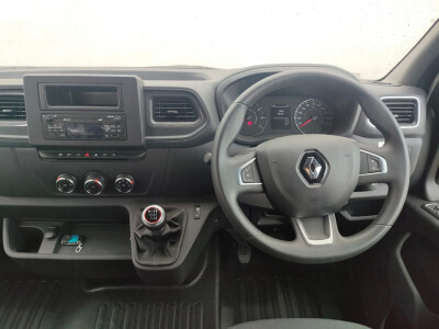 2023 Renault Master