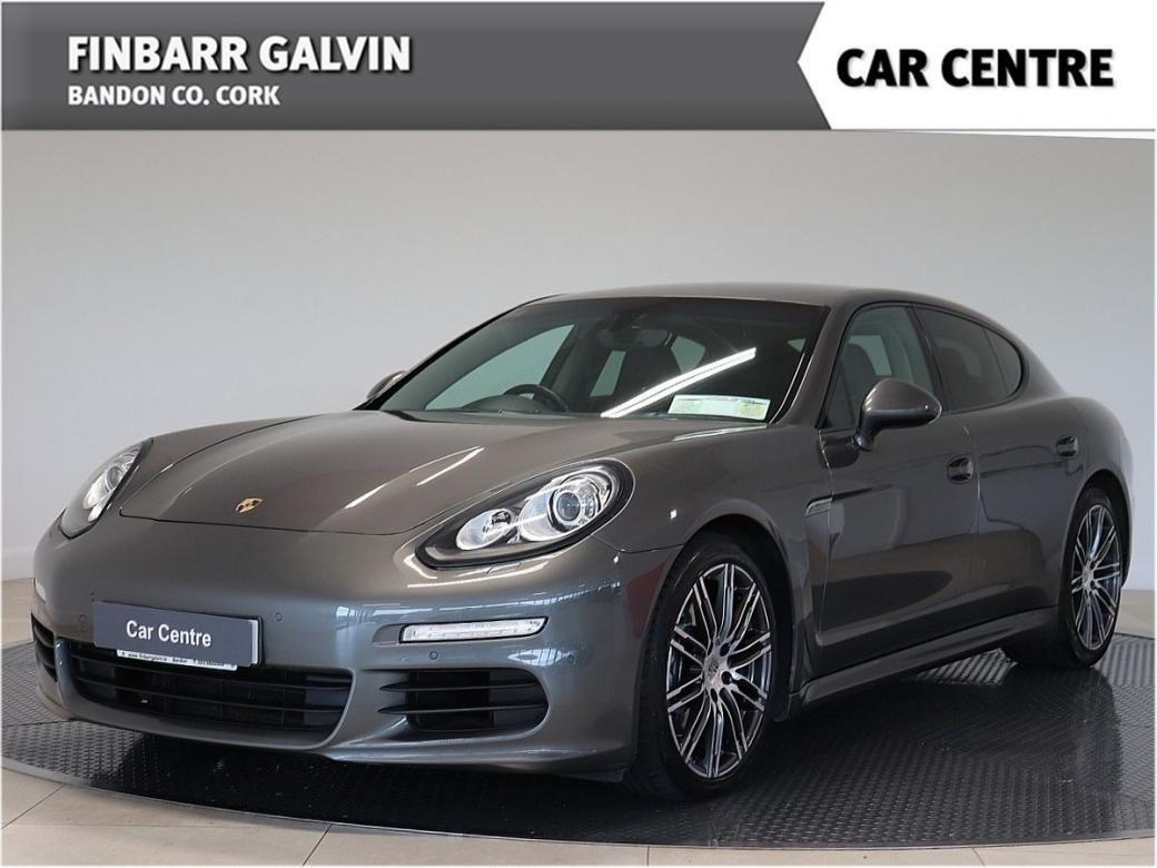 2015 Porsche Panamera