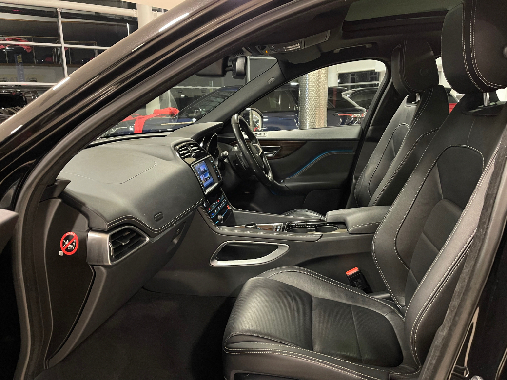 2017 Jaguar F-Pace