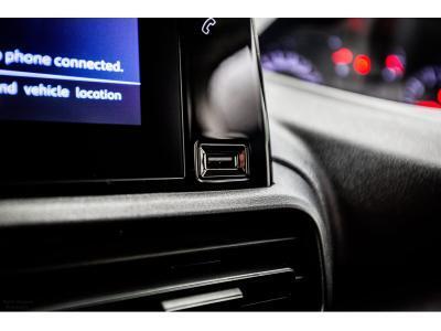 2023 Peugeot Partner