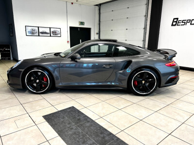 2018 Porsche 911