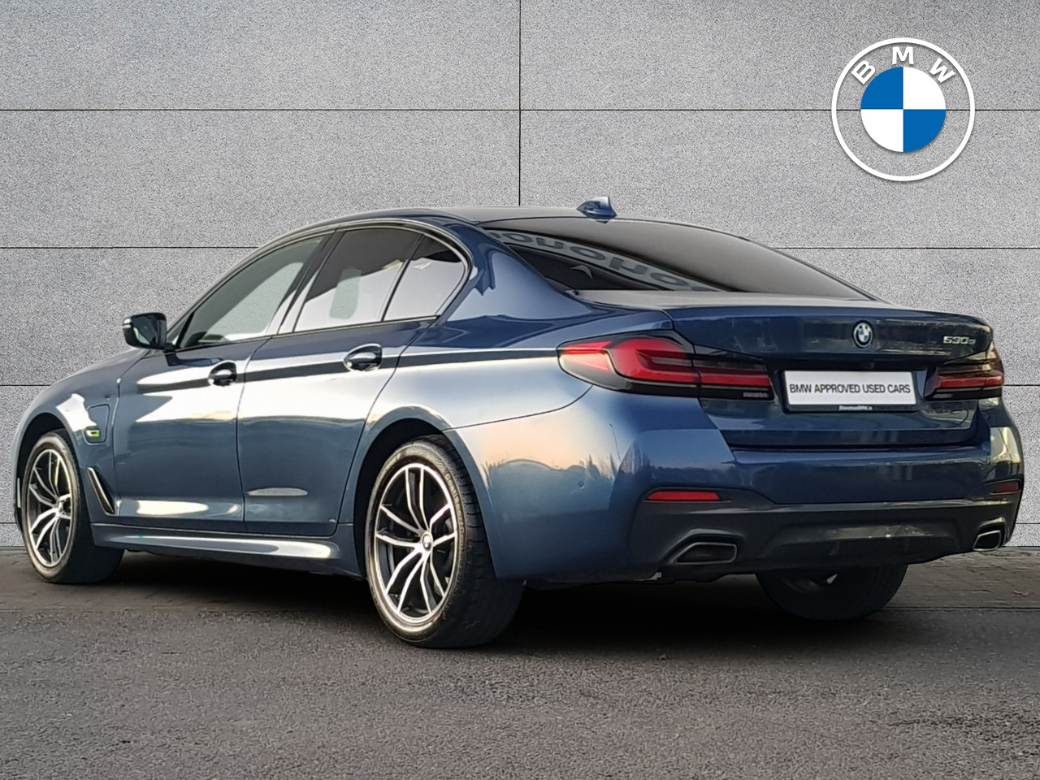 2021 BMW 5 Series