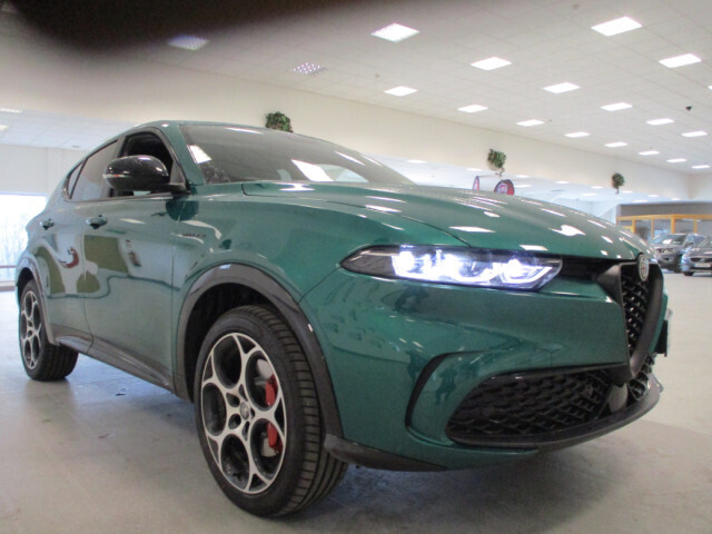 Image for 2023 Alfa Romeo Tonale VELOCE 280bhp PHEV PLUG-IN-HYBRID AWD