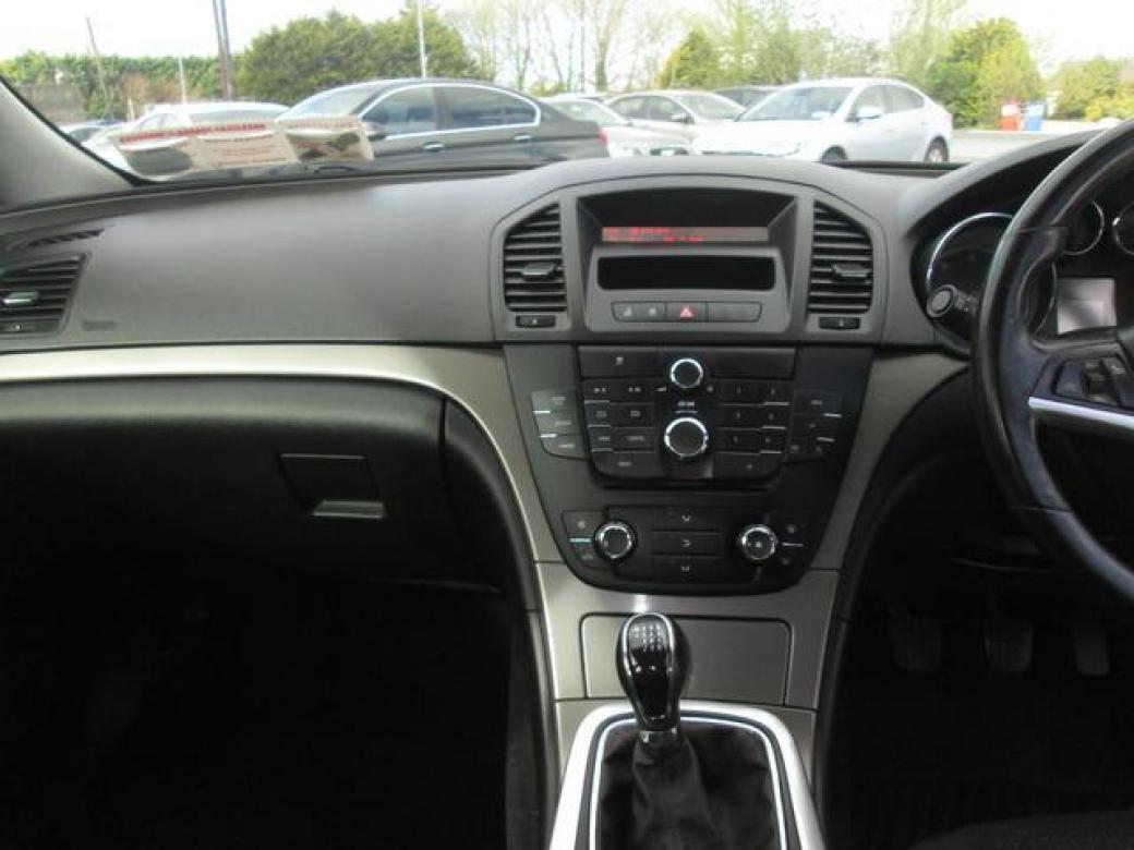 2011 Opel Insignia