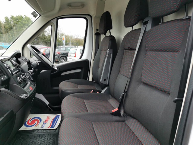 Image for 2023 Citroen Relay 140 BHP