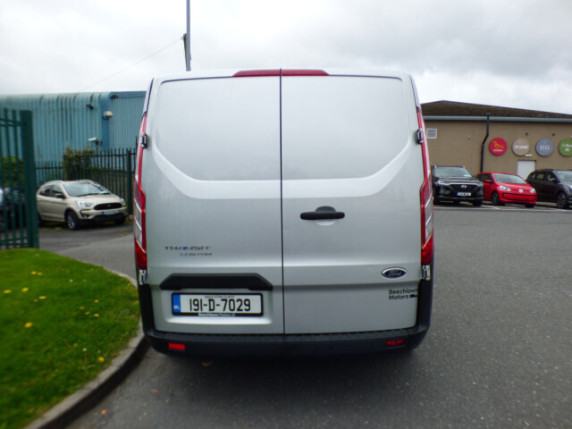 Image for 2019 Ford Transit Custom 2.0 TDCI 105 PS SWB // PRICE EXCL. VAT // GREAT CONDITION // 01/24 CVRT // DOCUMENTED SERVICE HISTORY // ONE OWNER //