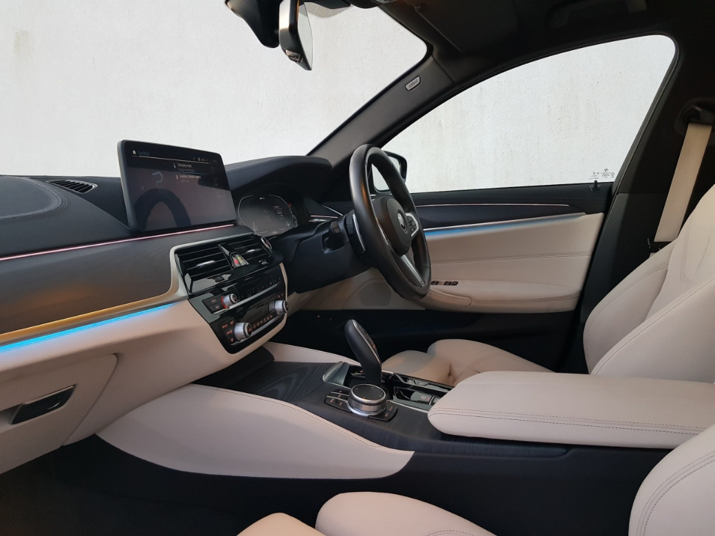 2021 BMW 5 Series