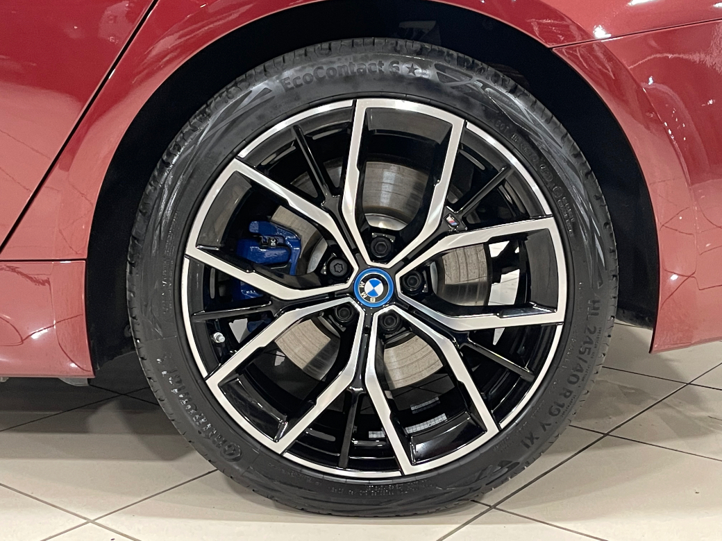 2022 BMW 5 Series
