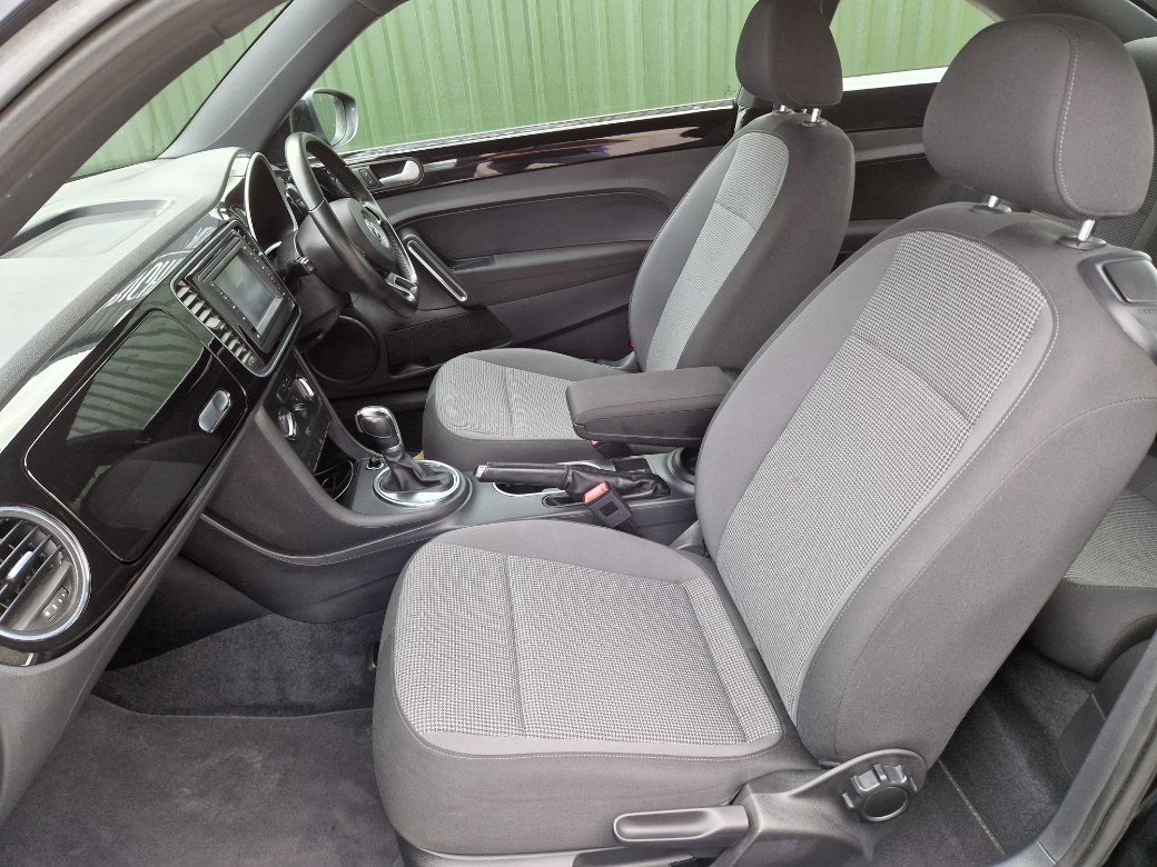 2013 Volkswagen Beetle