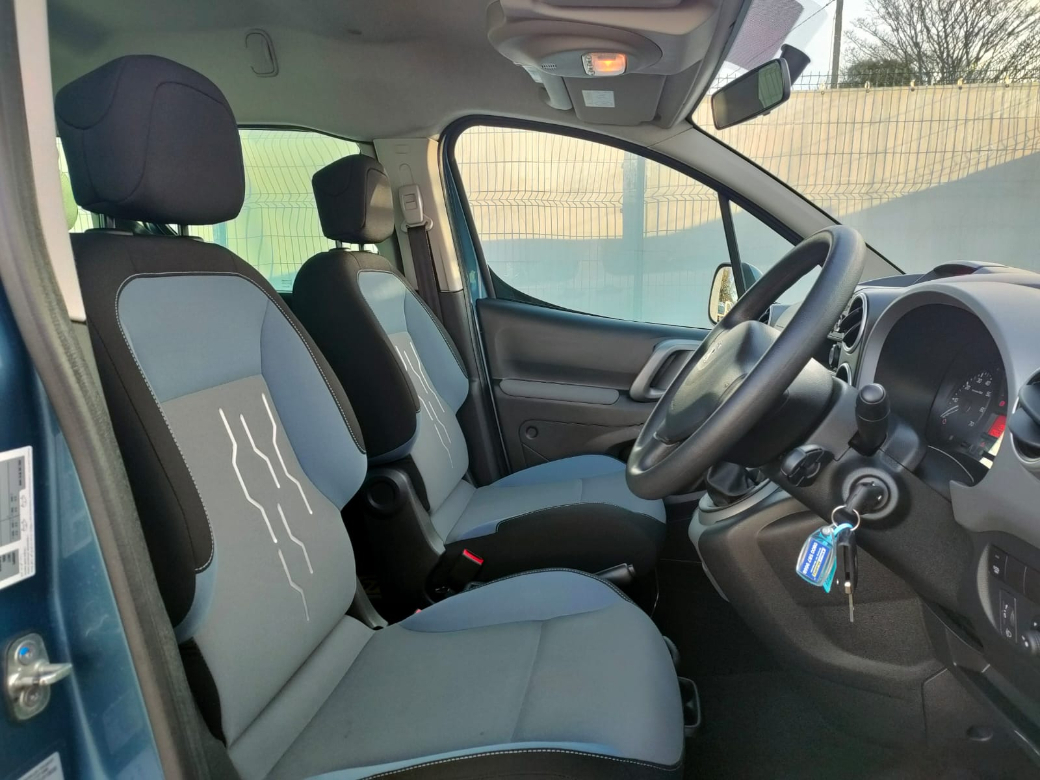 2017 Peugeot Partner Tepee