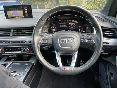 2017 Audi SQ7