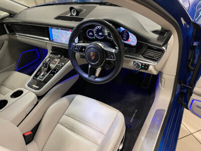 2018 Porsche Panamera