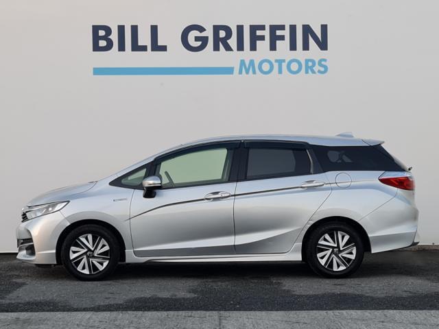 Image for 2016 Honda Shuttle 1.5 HYBRID AUTOMATIC MODEL // AIR CONDITIONING // REVERSE CAMERA // REAR PRIVACY GLASS // FINANCE THIS CAR FOR ONLY €52 PER WEEK