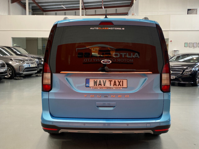 Image for 2022 Ford Grand Tourneo Connect 