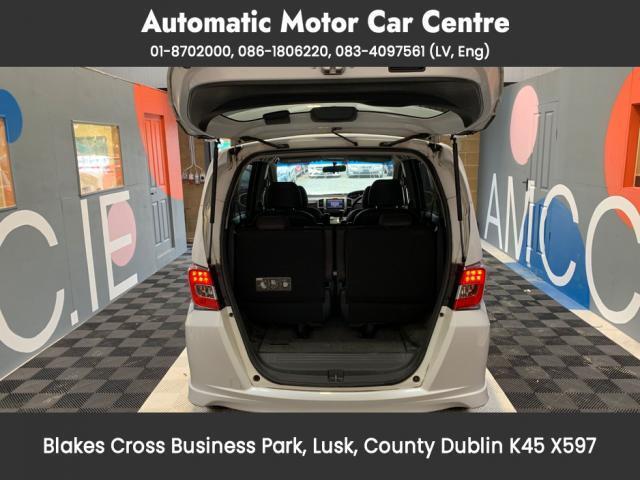 Image for 2016 Honda Freed Automatic Self charging hybrid 6 Seater